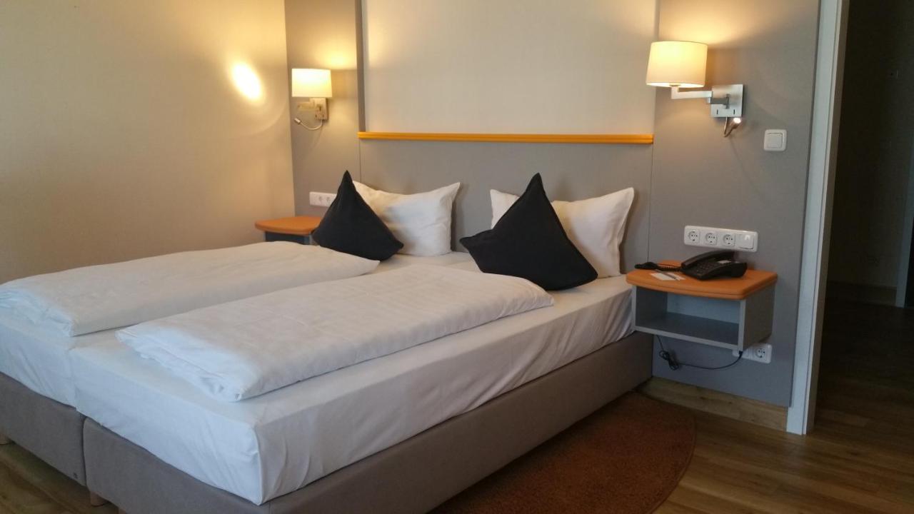 Hotel Cristal Nürnberg Kültér fotó