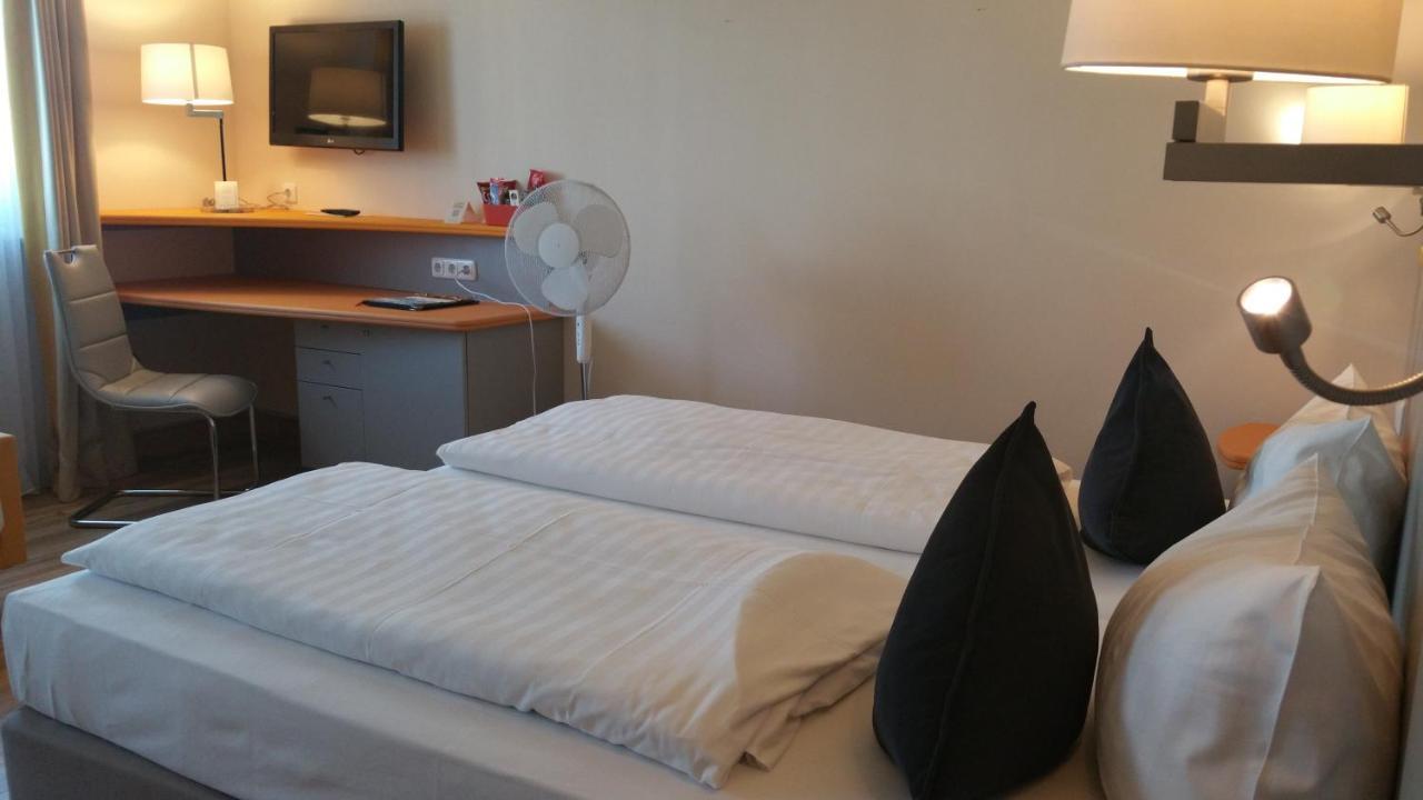 Hotel Cristal Nürnberg Kültér fotó