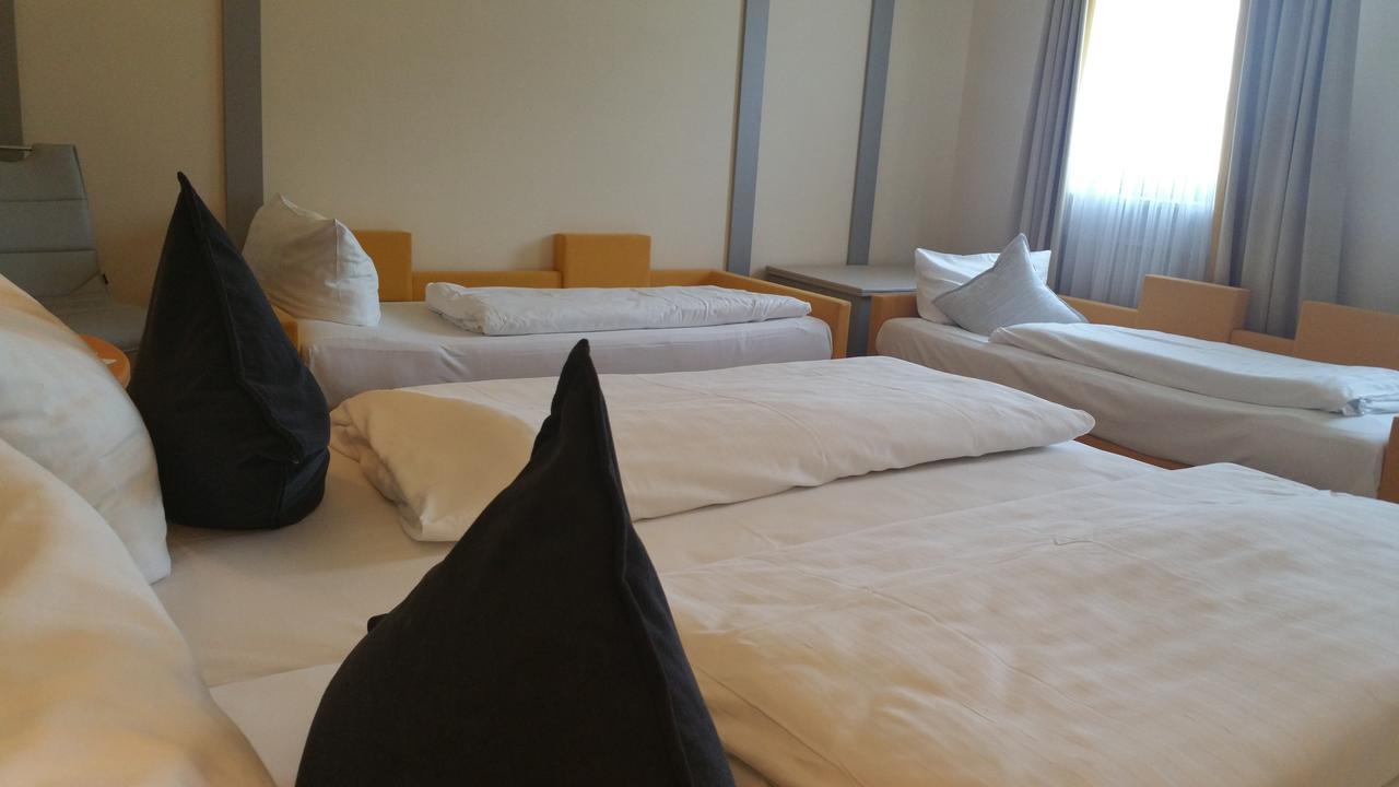 Hotel Cristal Nürnberg Kültér fotó
