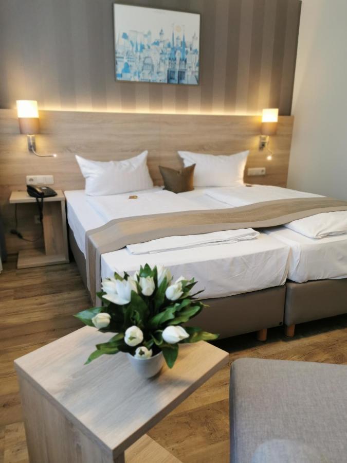 Hotel Cristal Nürnberg Kültér fotó